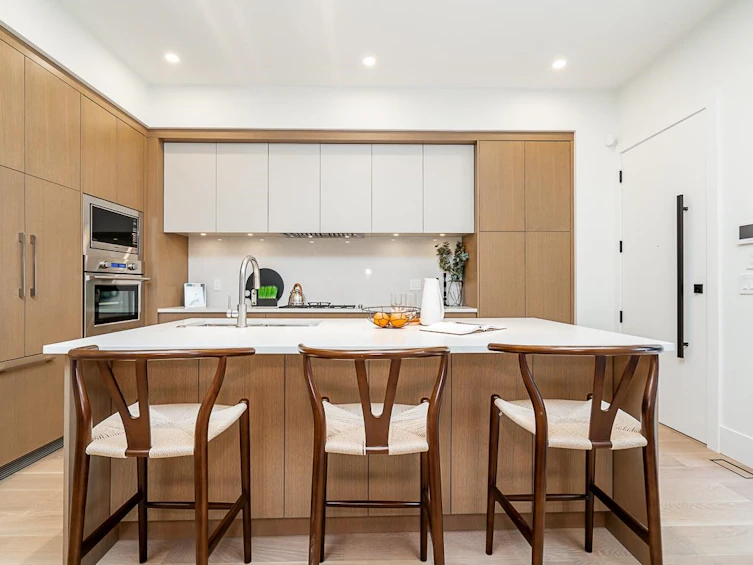 1-39 W 22nd Avenue, Vancouver, BC, V5Y 2E9 - 7