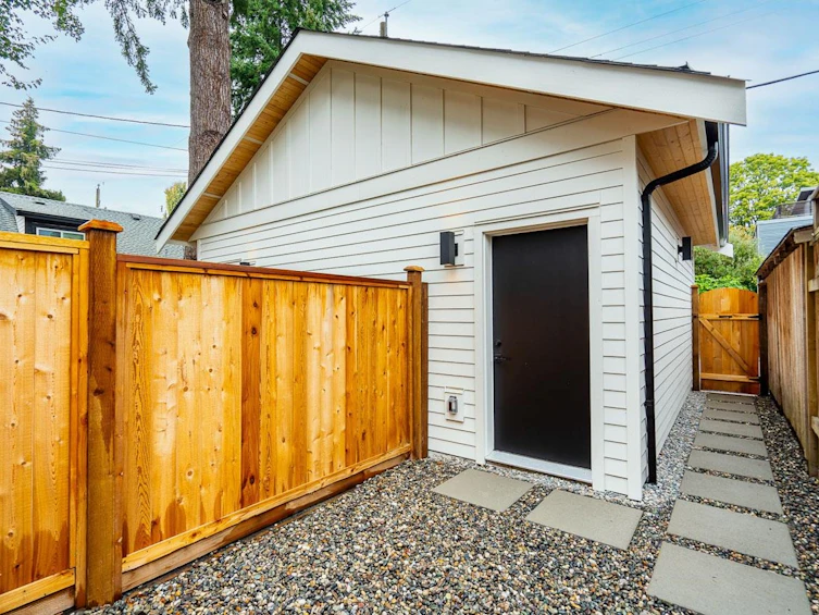 1-39 W 22nd Avenue, Vancouver, BC, V5Y 2E9 - 23