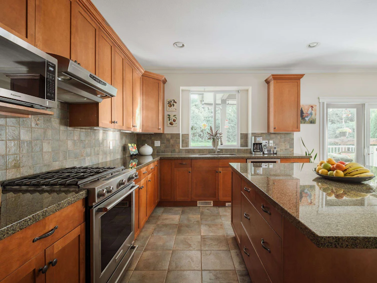 19778 Alouette Boulevard, Pitt Meadows, BC, V3Y 2W3 - 10
