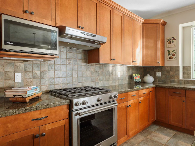 19778 Alouette Boulevard, Pitt Meadows, BC, V3Y 2W3 - 11