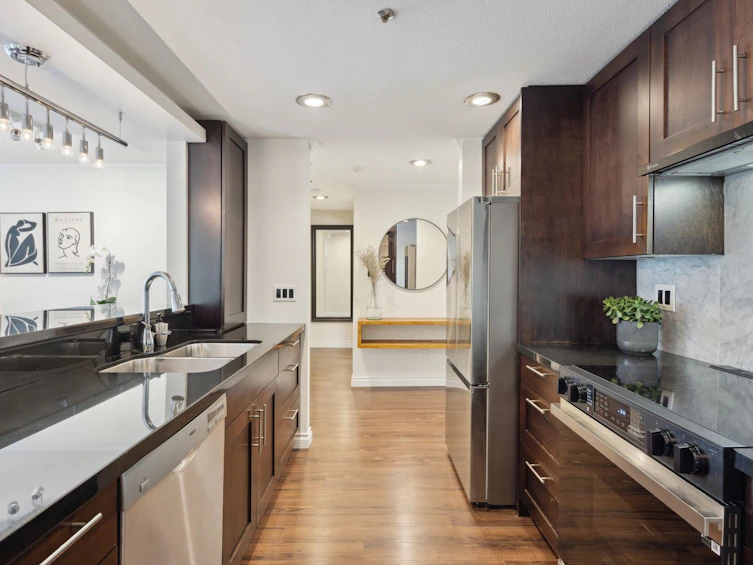 301-1502 Island Park Walk, Vancouver, BC, V6H 3Z8 - 16
