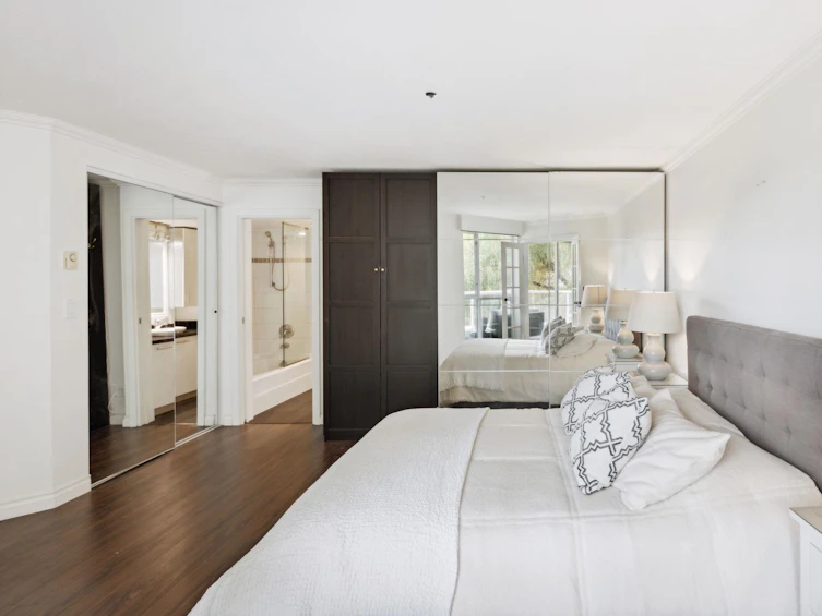 301-1502 Island Park Walk, Vancouver, BC, V6H 3Z8 - 23