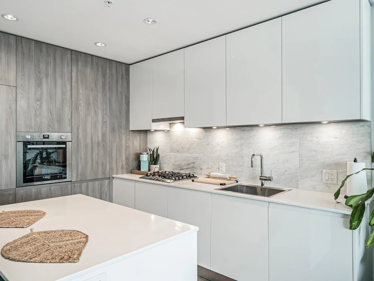 4304-4650 Brentwood Boulevard, Burnaby, BC, V5C 0M3 - 4