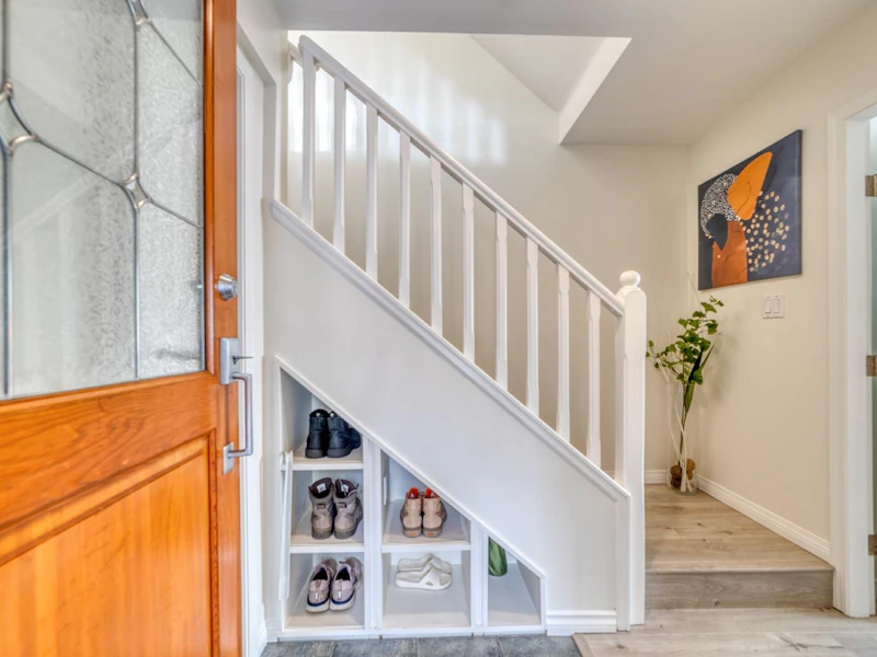 661 W 7th Avenue, Vancouver BC V5Z 1B6