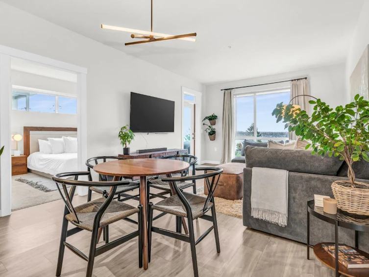 301-615 E 3rd Street, North Vancouver, BC, V7L 0G3 - 5