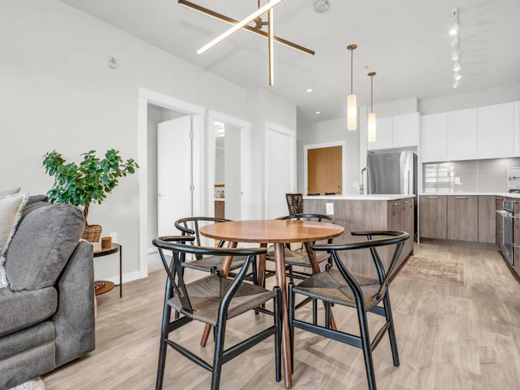301-615 E 3rd Street, North Vancouver, BC, V7L 0G3 - 6