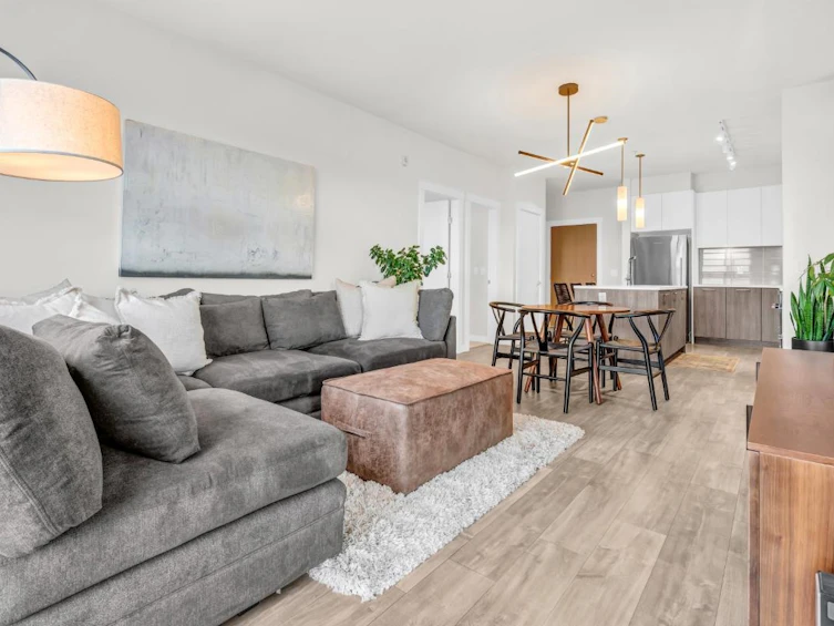 301-615 E 3rd Street, North Vancouver, BC, V7L 0G3 - 9