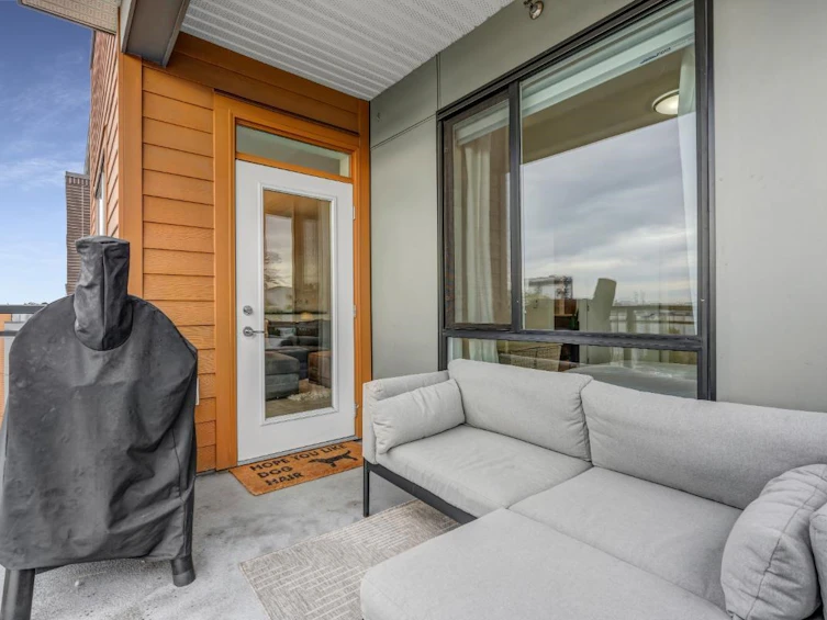301-615 E 3rd Street, North Vancouver, BC, V7L 0G3 - 12