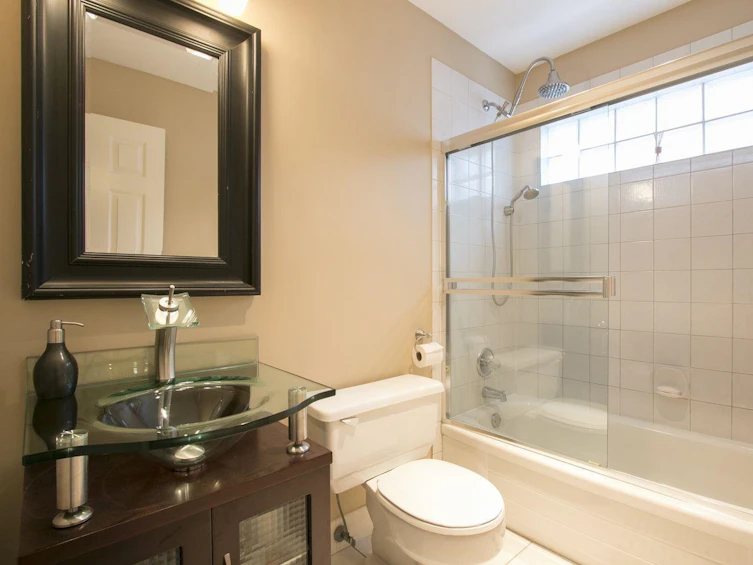 4868 3 Avenue, Delta, BC, V4M 4C1 - 10