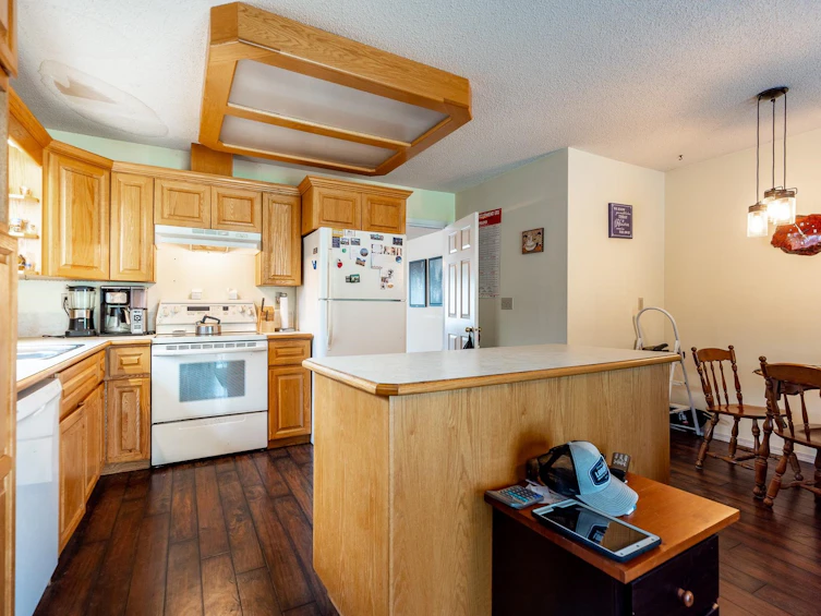 46519 Hope River Road, Chilliwack, BC, V2P 3P5 - 14