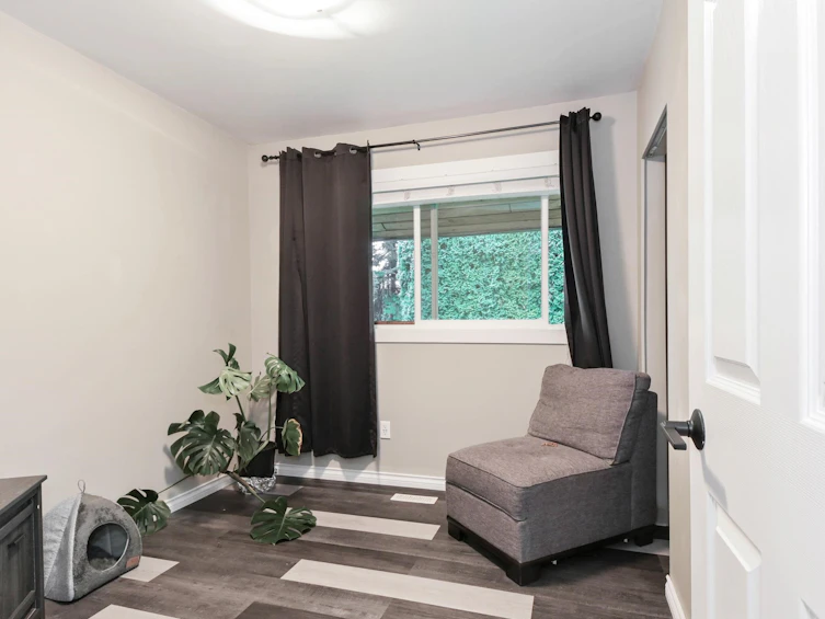 17163 58 Avenue, Surrey, BC, V3S 4V9 - 18