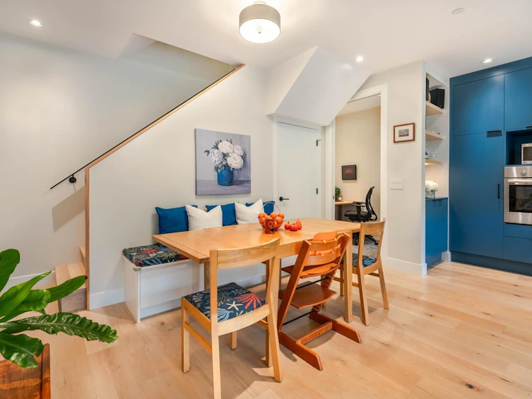 902 E 37th Avenue, Vancouver, BC, V5W 1G2 - 17