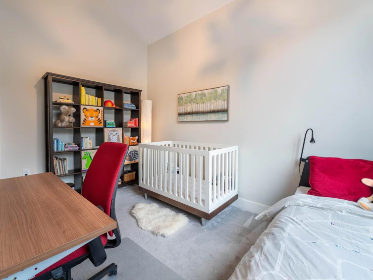 902 E 37th Avenue, Vancouver, BC, V5W 1G2 - 28