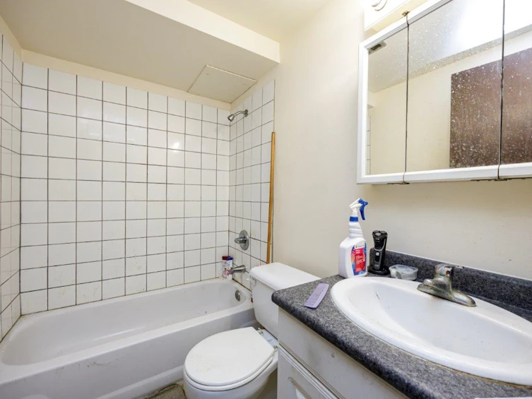 112-135 W 21st Street, North Vancouver, BC, V7M 1Z2 - 12