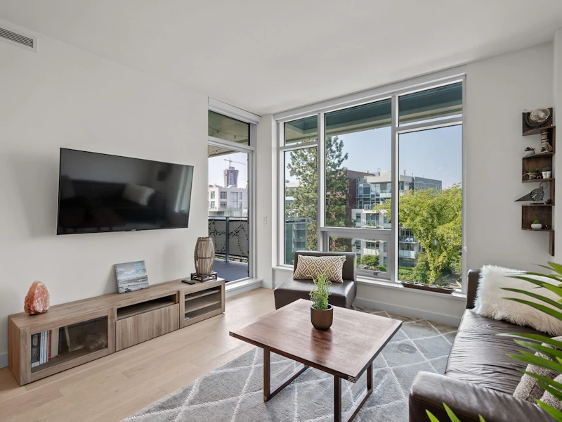402 - 4988 Cambie Street, Vancouver BC