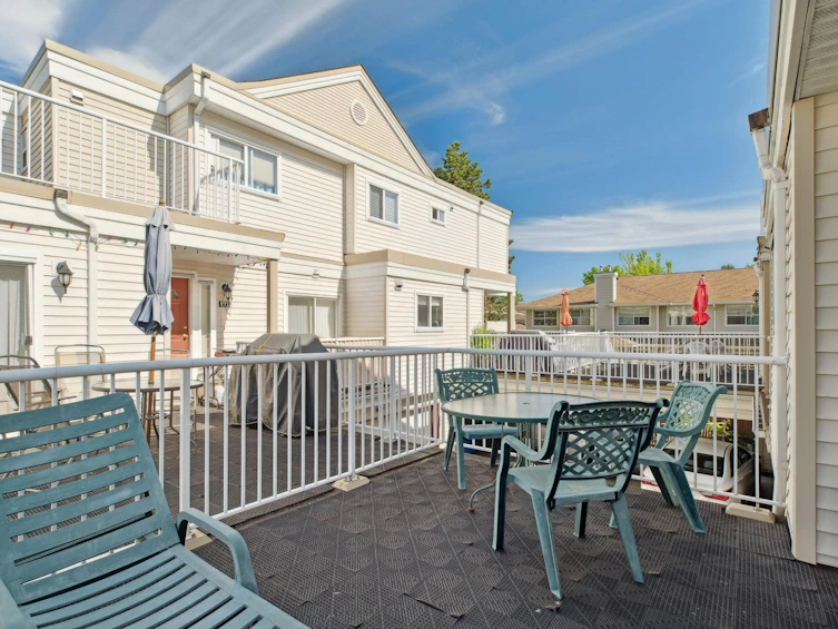 173-10077 156 Street, Surrey, BC, V3R 4L6 - 26