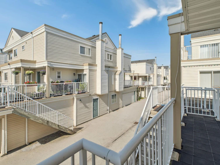 173-10077 156 Street, Surrey, BC, V3R 4L6 - 28