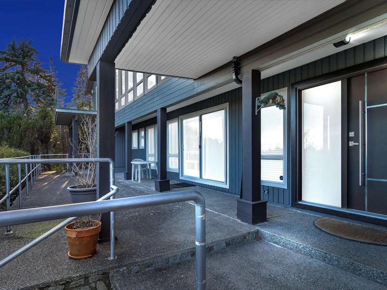 1135 Groveland Court, West Vancouver, BC, V7S 1Z7 - 8