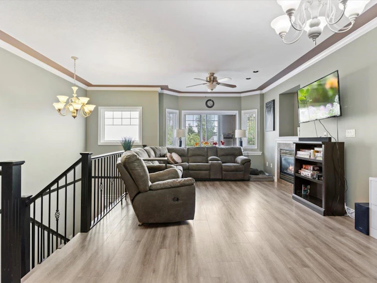 8481 Kimball Street, Mission, BC, V2V 7P6 - 3
