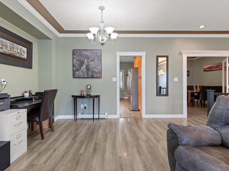 8481 Kimball Street, Mission, BC, V2V 7P6 - 4