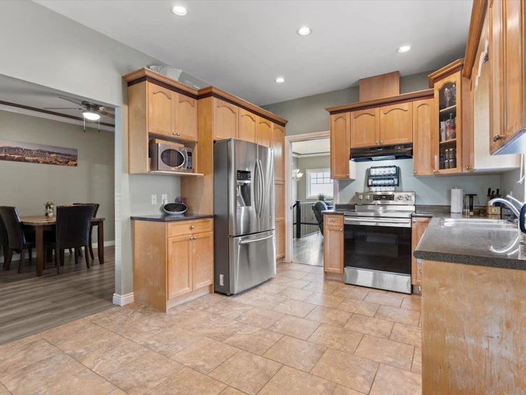 8481 Kimball Street, Mission, BC, V2V 7P6 - 7