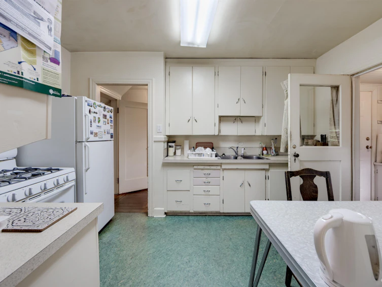 7250 Sussex Avenue, Burnaby, BC, V5J 3V5 - 18