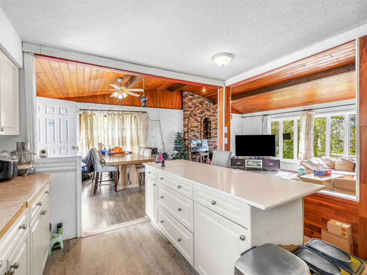9110 Prest Road, Chilliwack, BC, V2P 8C9 - 5