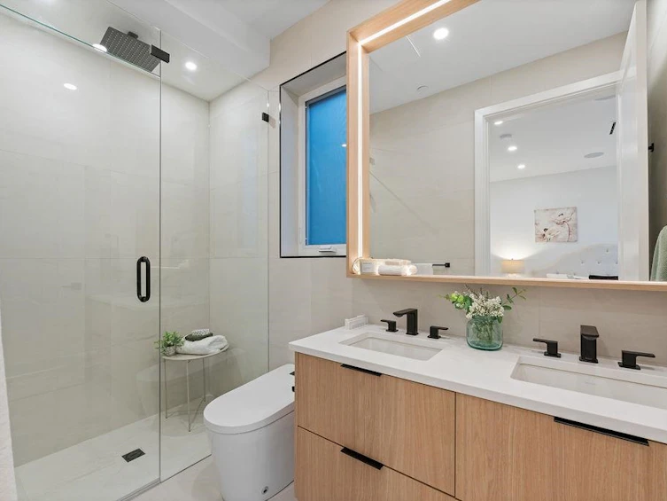 2-3772 W 20th Avenue, Vancouver, BC, V6S 1E8 - 28