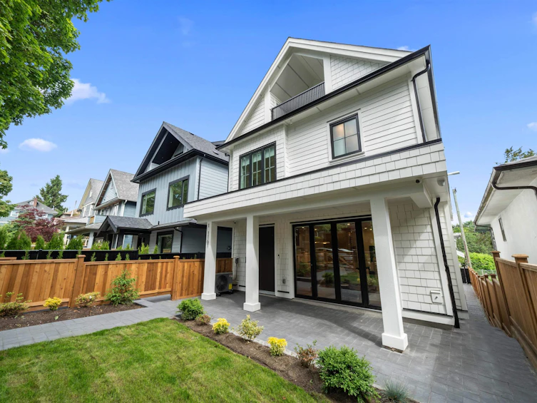 1-1161 E 11th Avenue, Vancouver, BC, V5T 2G4 - 35