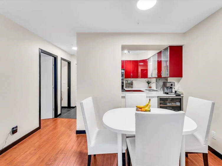 302-2133 Dundas Street, Vancouver, BC, V5L 1J7 - 10