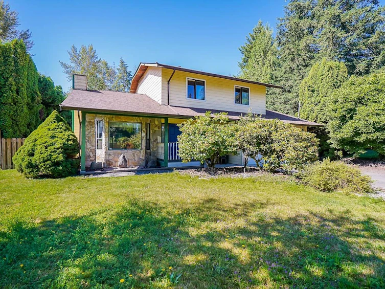 22686 76b Crescent, Langley, BC, V1M 2J8 - 2