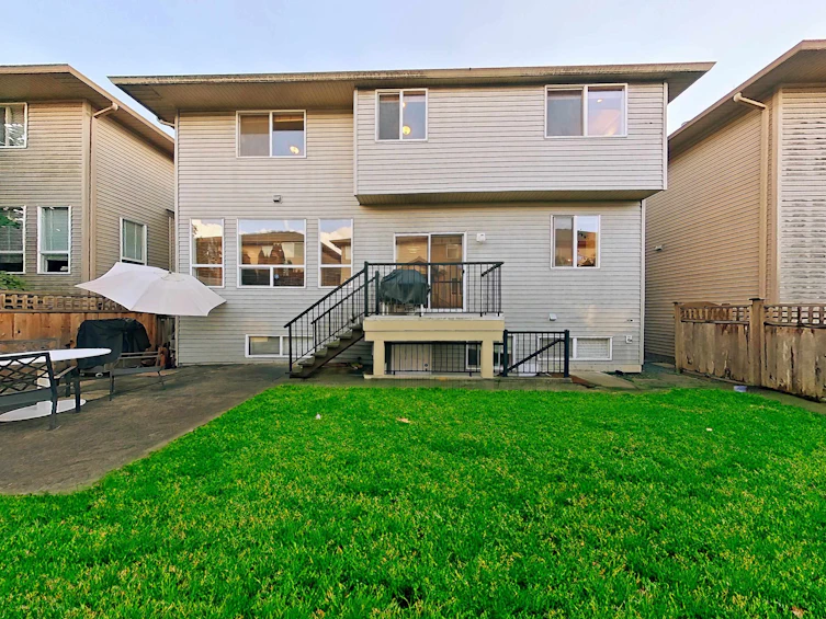 21649 90a Avenue, Langley, BC, V1M 4C8 - 36