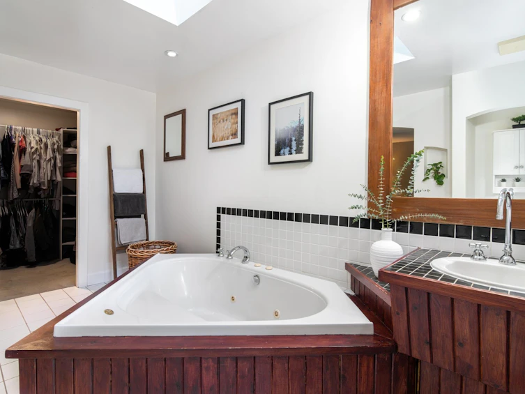 1044 Tobermory Way, Squamish, BC, V0N 1T0 - 14