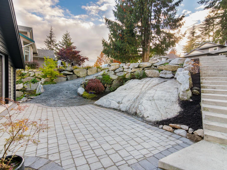1044 Tobermory Way, Squamish, BC, V0N 1T0 - 35