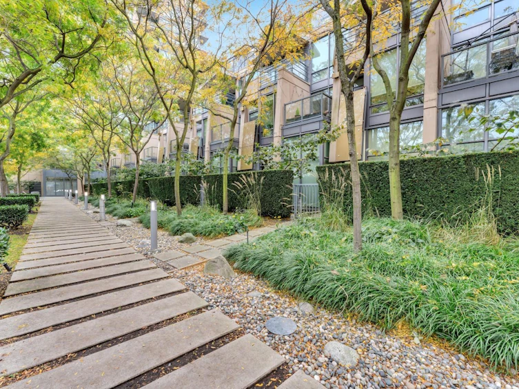 268 W 1st Avenue, Vancouver, BC, V5Y 3T2 - 3