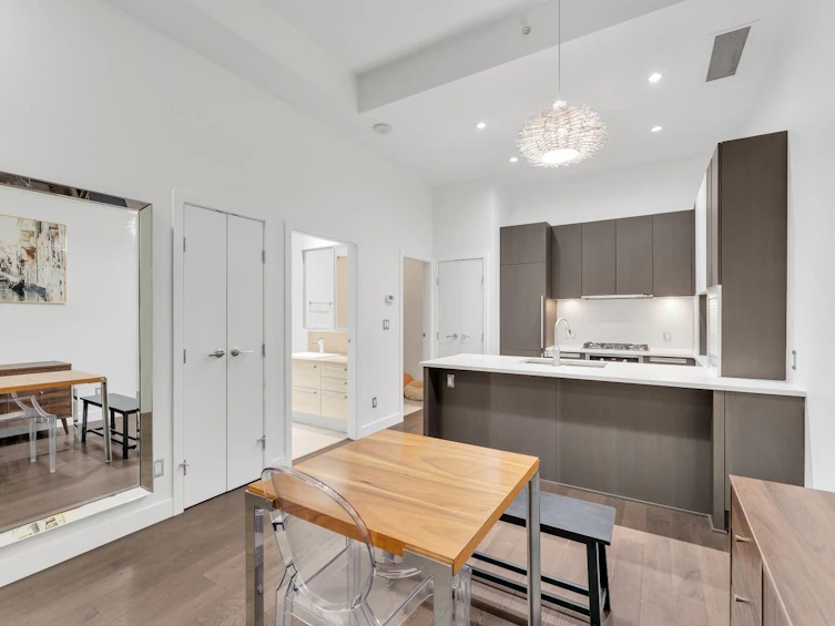 268 W 1st Avenue, Vancouver, BC, V5Y 3T2 - 13