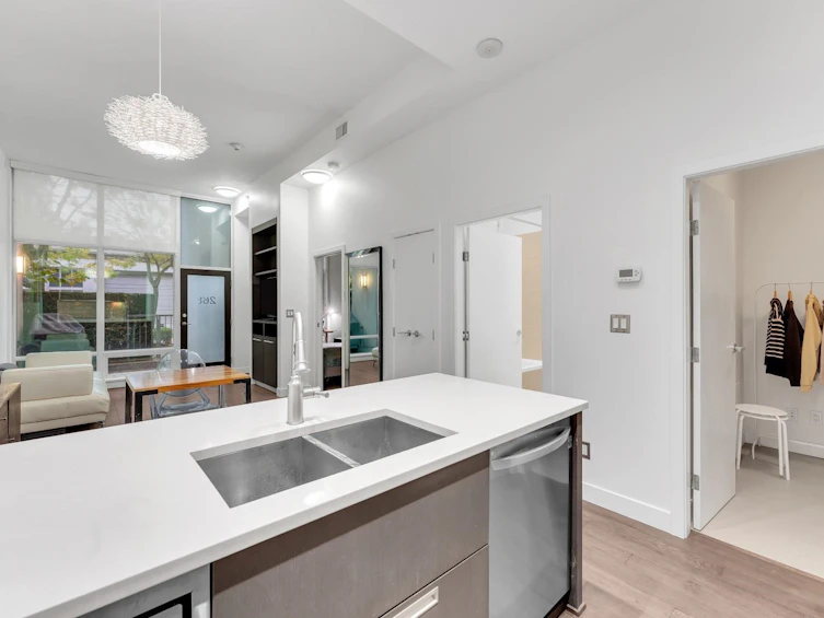 268 W 1st Avenue, Vancouver, BC, V5Y 3T2 - 18