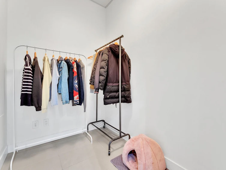 268 W 1st Avenue, Vancouver, BC, V5Y 3T2 - 20