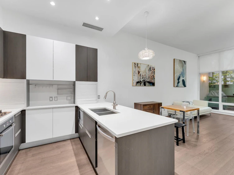 268 W 1st Avenue, Vancouver, BC, V5Y 3T2 - 21
