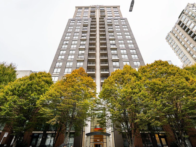 300-1055 Homer Street, Vancouver, BC, V6B 1G3 - 2