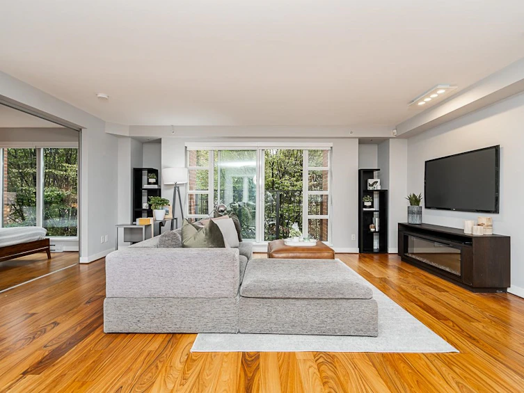 300-1055 Homer Street, Vancouver, BC, V6B 1G3 - 8