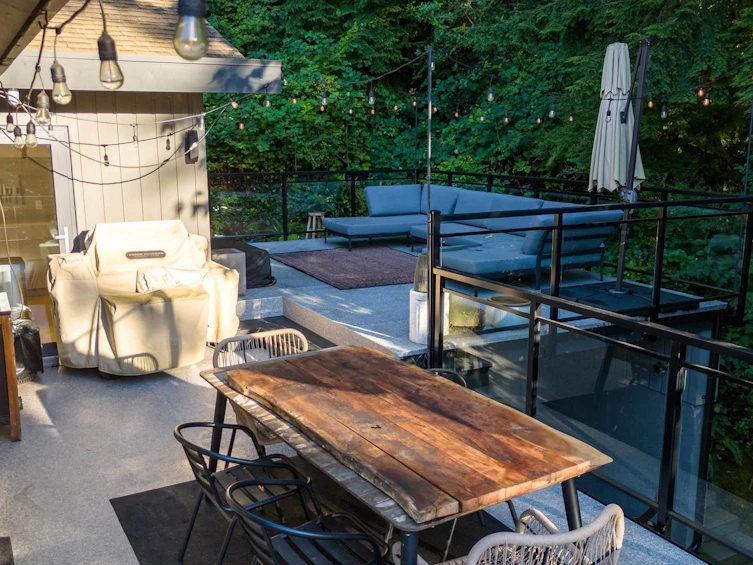 1050 Riverside Drive, North Vancouver, BC, V7H 1V5 - 6