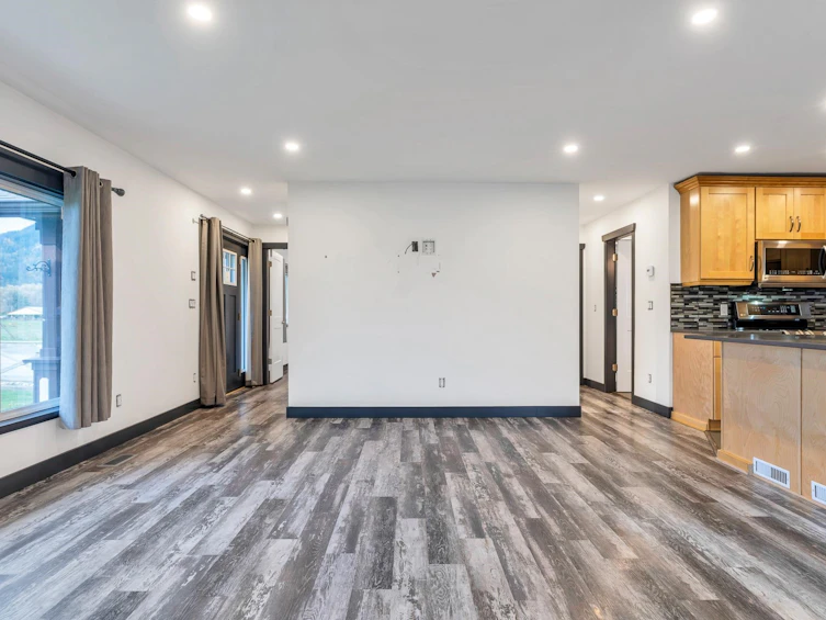 8562 Gledhill Road, Mission, BC, V0M 1H0 - 12