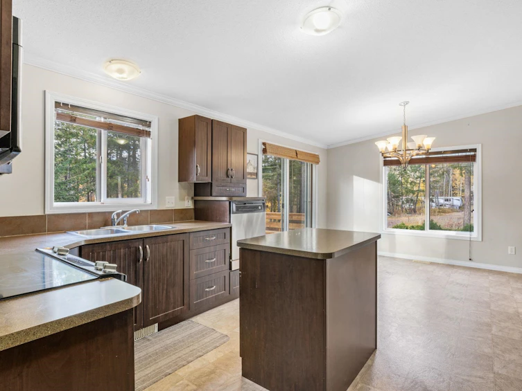 3330 Mckellar Road, West Kelowna, BC, V4T 1W1 - 35