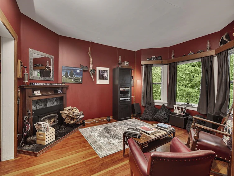 2248 E 3rd Avenue, Vancouver, BC, V5N 1J1 - 2