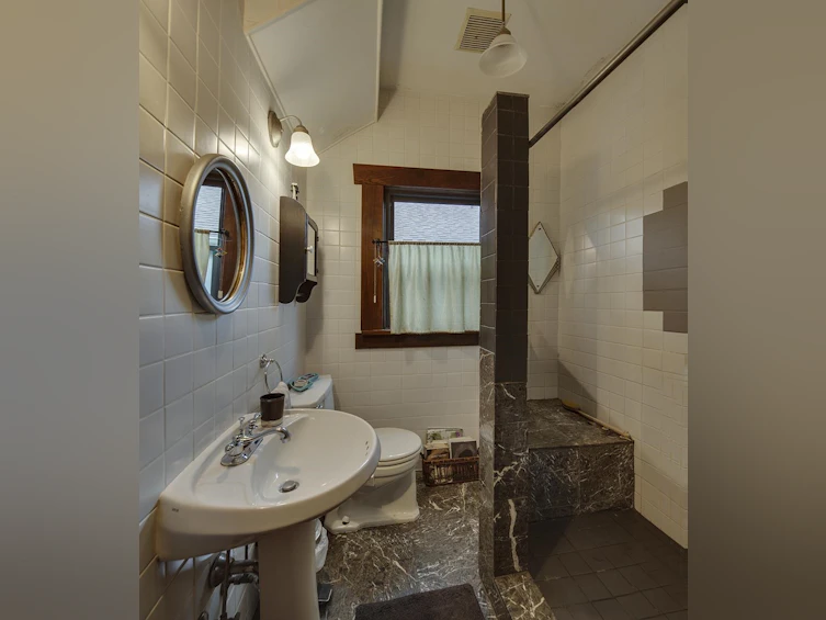 2248 E 3rd Avenue, Vancouver, BC, V5N 1J1 - 16