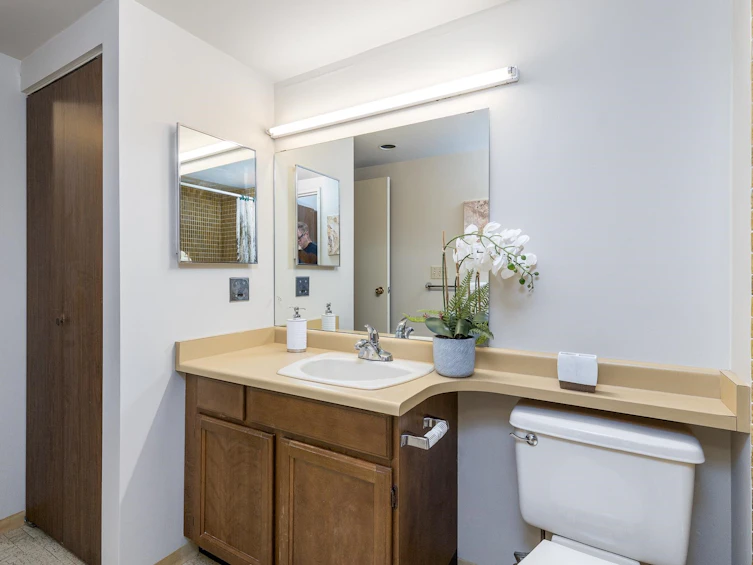 103-7631 Steveston Highway, Richmond, BC, V7A 4L7 - 24