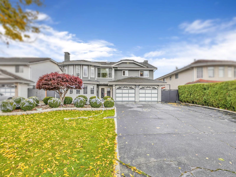 12432 75th Avenue, Surrey BC V3W 0R5