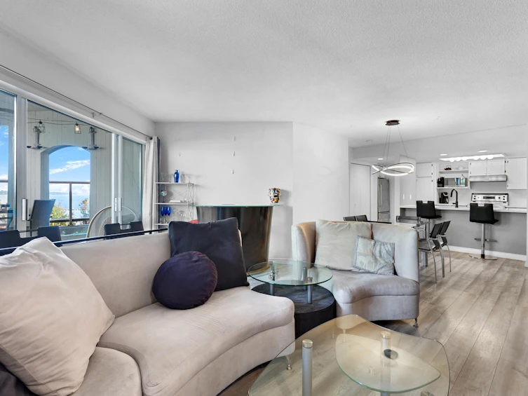 102-15025 Victoria Avenue, Surrey, BC, V4B 1G2 - 7