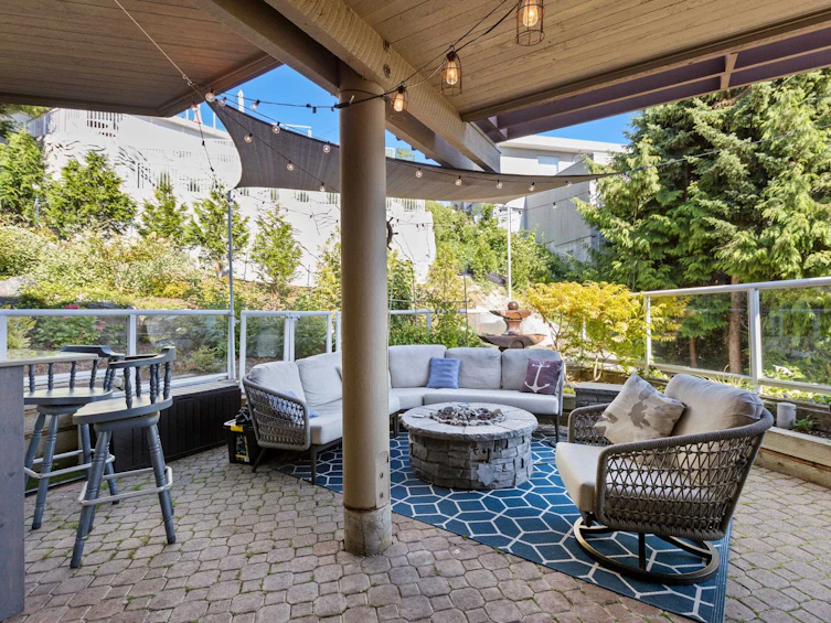 102-15025 Victoria Avenue, Surrey, BC, V4B 1G2 - 24